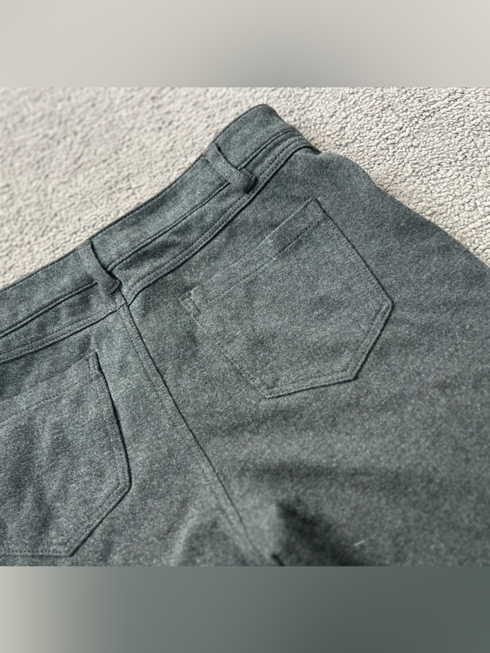 Active USA Dark Charcoal Jegging Pants Jean-Style Pockets Stretchy Knit Size S - Picture 8 of 8